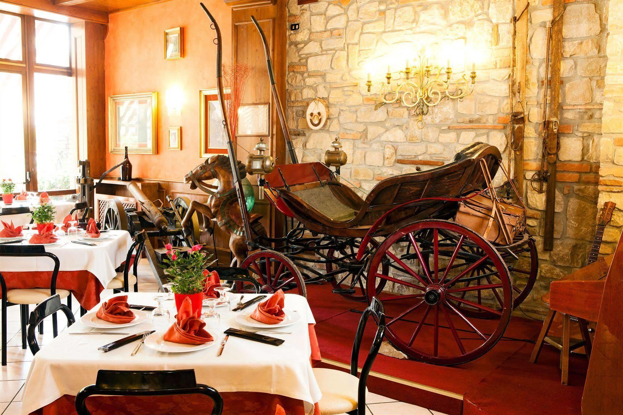 Hotel Antica Fonte ブレシア エクステリア 写真